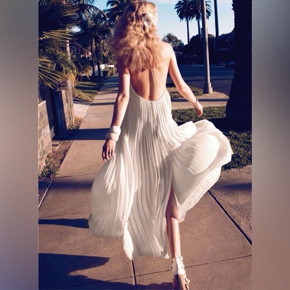 Zara Halter Pleated Midi Dress. M/L - Picture 6 of 12